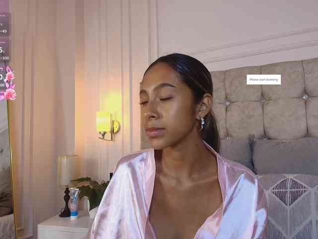 JasmineRoss webcam