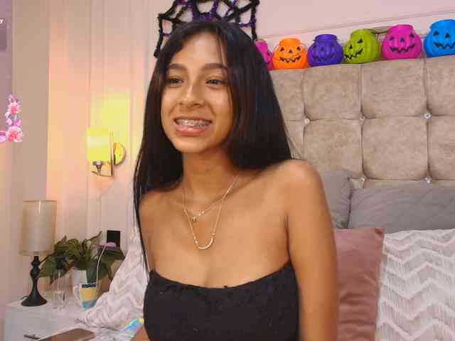 JasmineRoss webcam