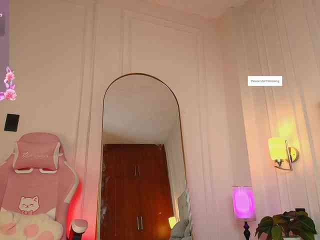 JasmineRoss webcam
