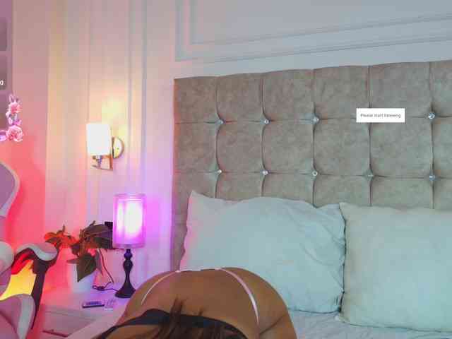 JasmineRoss webcam