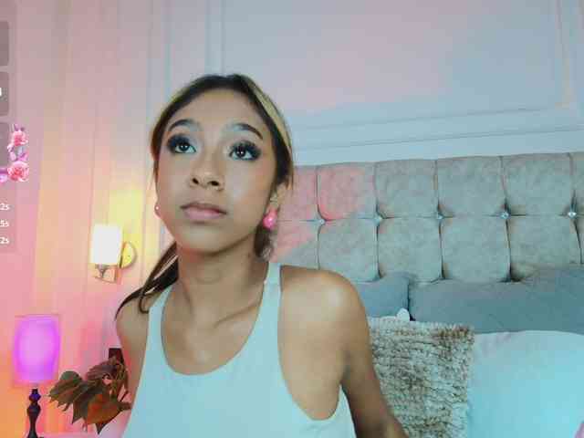 JasmineRoss webcam