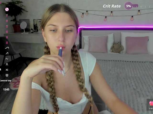 AureliaBliss live cam on BongaCams