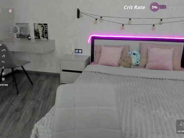 AureliaBliss webcam