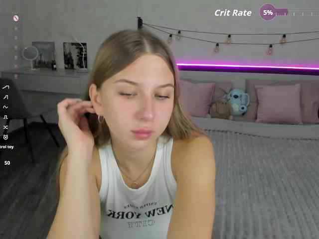 AureliaBliss webcam