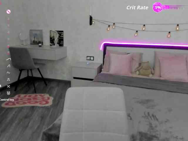 AureliaBliss webcam