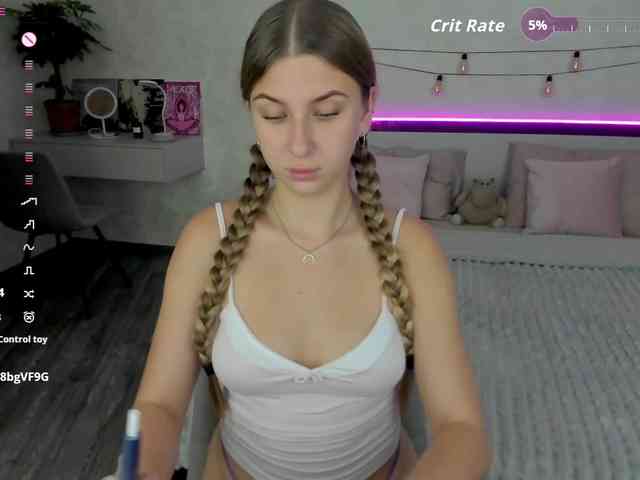 AureliaBliss webcam