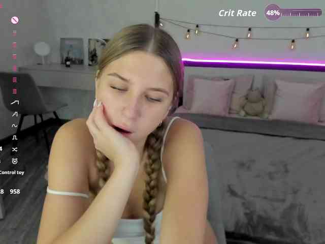 AureliaBliss webcam