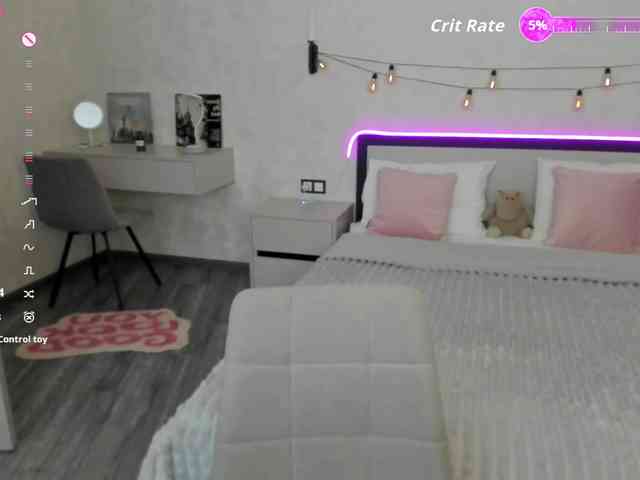 AureliaBliss webcam
