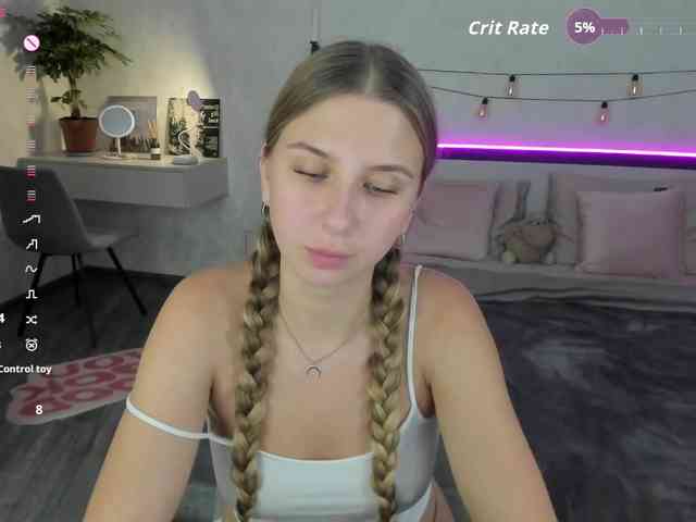 AureliaBliss webcam
