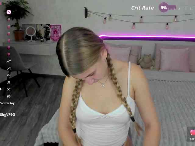 AureliaBliss webcam