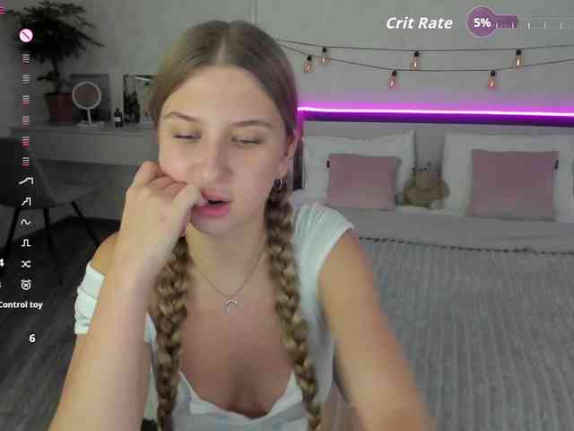 AureliaBliss webcam