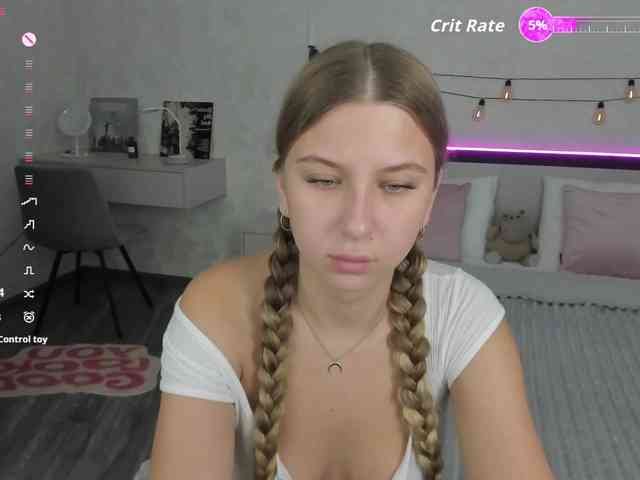 AureliaBliss webcam