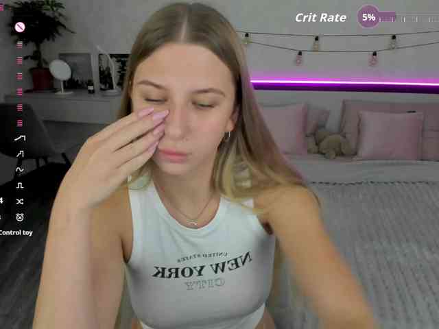 AureliaBliss webcam
