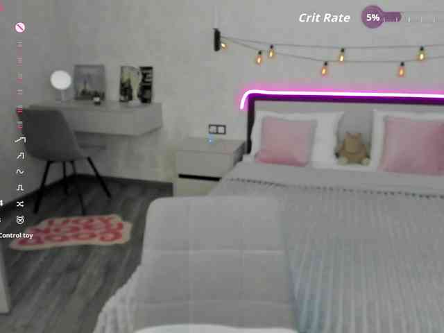 AureliaBliss webcam