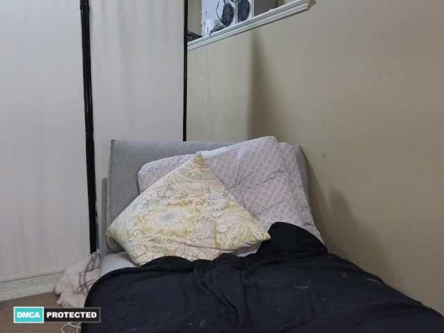 Lilshyazn live cam on BongaCams