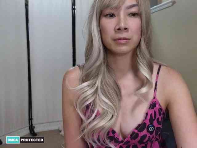 Shykiraa webcam