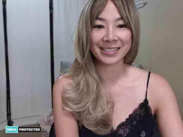 Shykiraa webcam