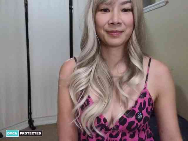 Shykiraa webcam