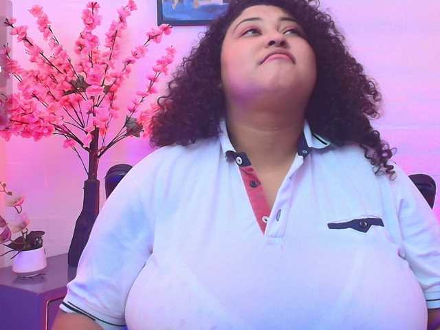 Ayliinn live cam on BongaCams