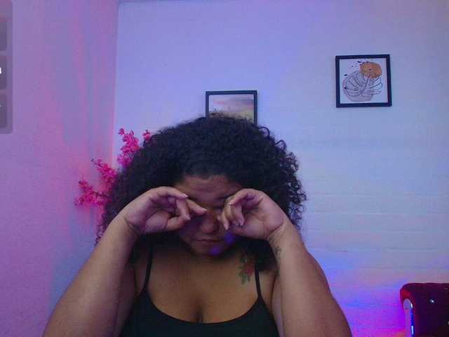 Ayliinn live cam on BongaCams