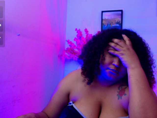 Ayliinn live cam on BongaCams