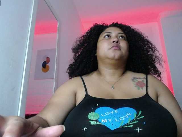 Ayliinn live cam on BongaCams
