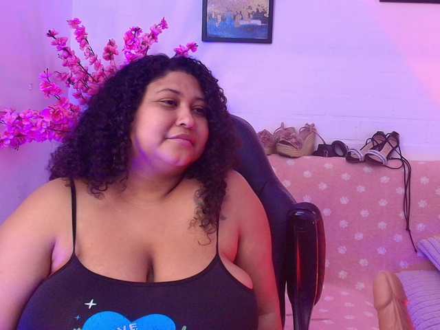 Ayliinn, en directo ahora en BongaCams