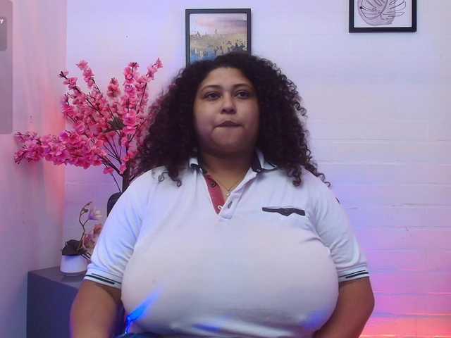 Ayliinn live cam preview