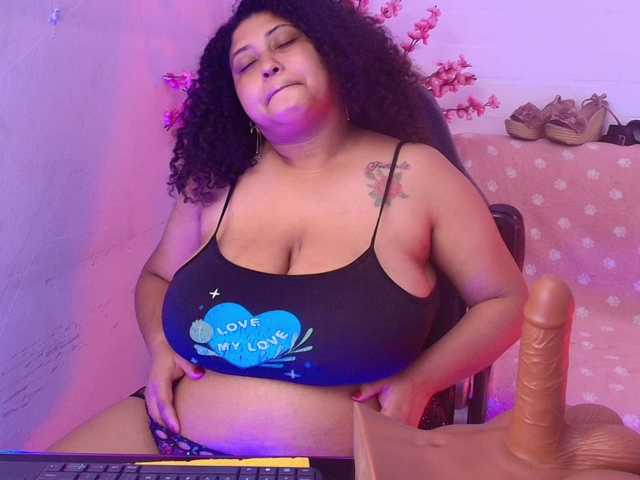 Ayliinn, live now on BongaCams