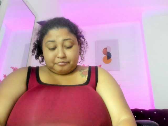 Ayliinn's BongaCams show and profile