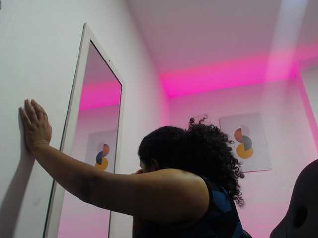 Ayliinn live cam on BongaCams