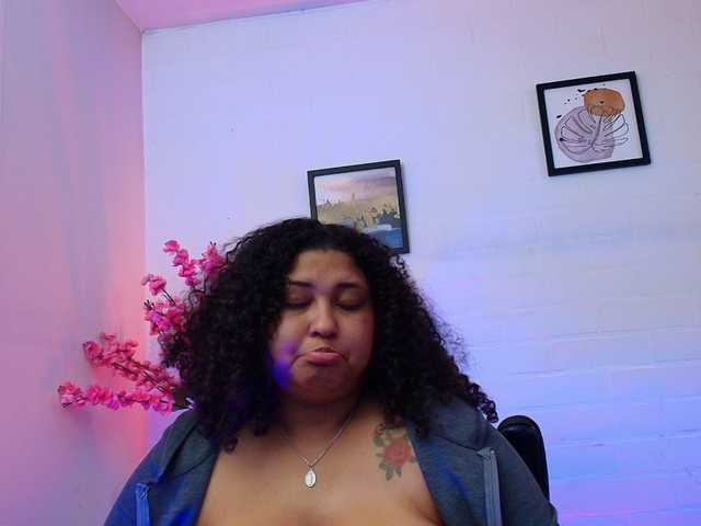 Ayliinn live cam on BongaCams
