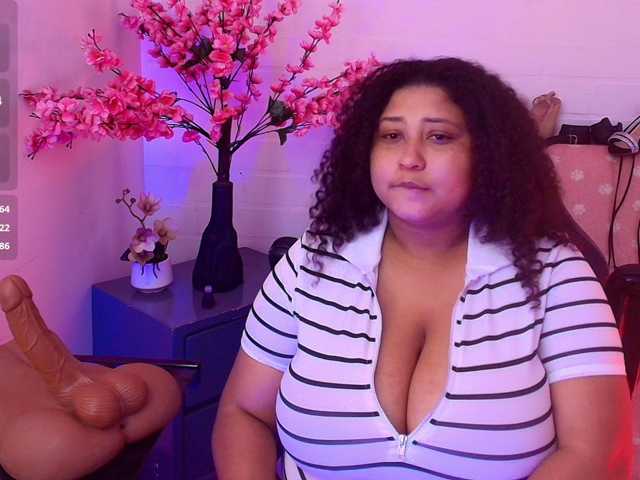 Ayliinn live cam on BongaCams
