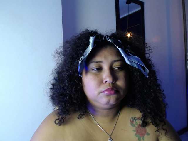 Ayliinn's BongaCams show and profile