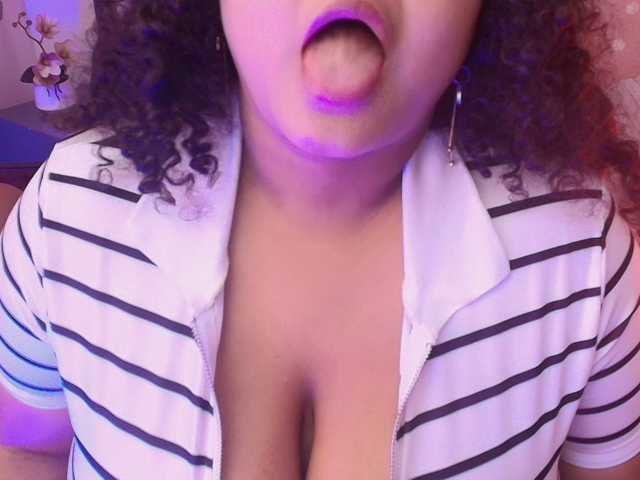Ayliinn live cam on BongaCams