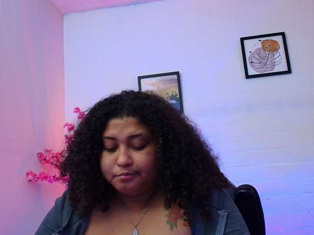 Ayliinn live cam on BongaCams