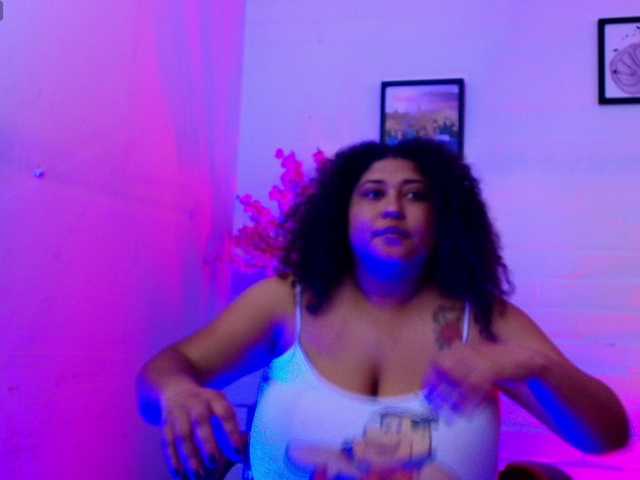 Ayliinn live cam on BongaCams
