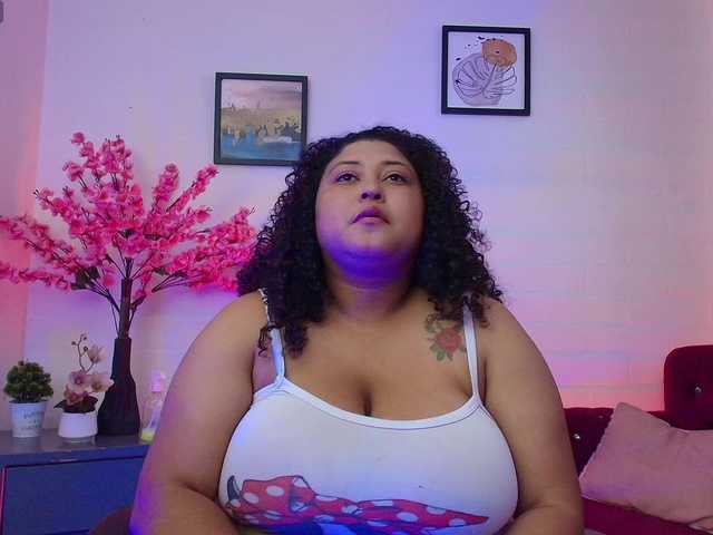 Ayliinn live webcam show