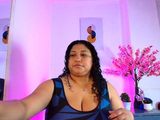 ayliinn cam belle