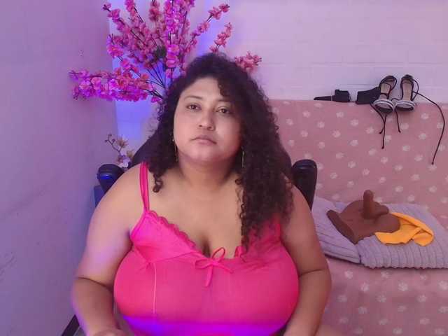 Ayliinn live cam on BongaCams