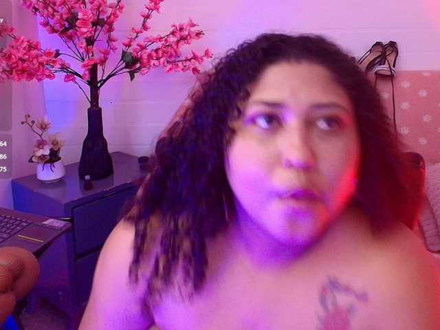 Ayliinn live cam on BongaCams