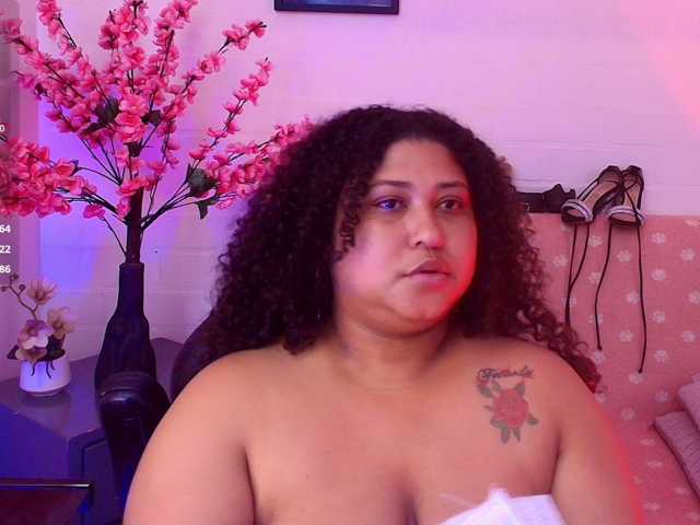 Ayliinn, en vivo ahora en BongaCams