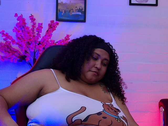 Ayliinn live cam on BongaCams