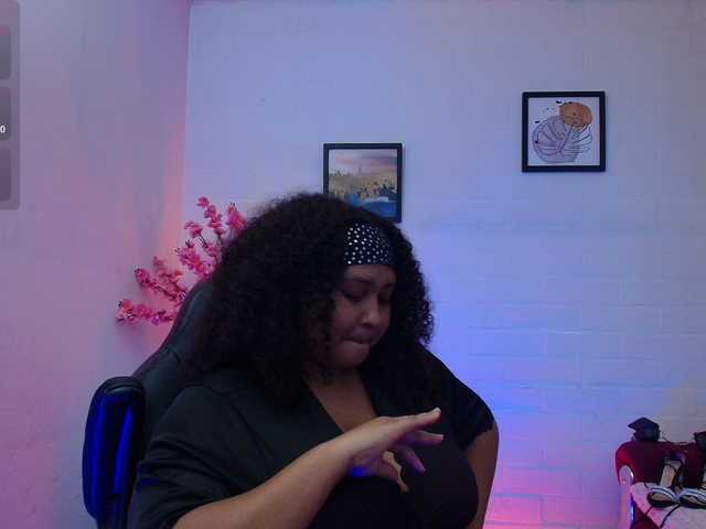 Ayliinn live cam on BongaCams