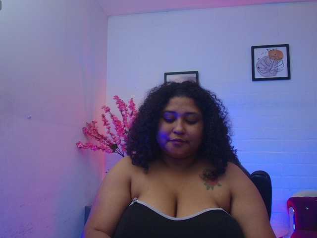 Ayliinn live cam on BongaCams