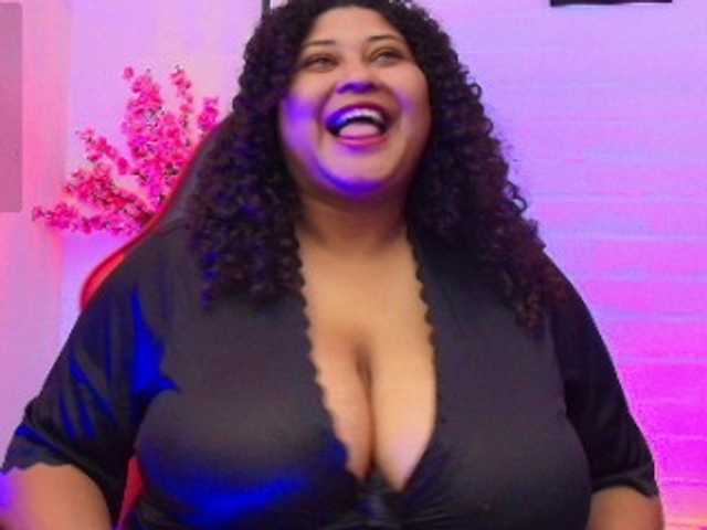 Ayliinn live cam on BongaCams