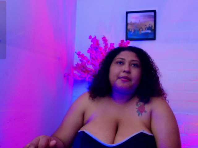 Ayliinn live cam on BongaCams