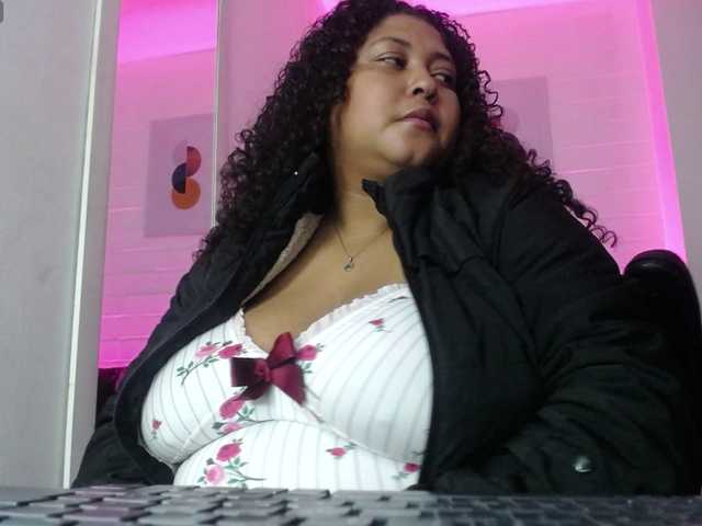 Ayliinn live cam on BongaCams