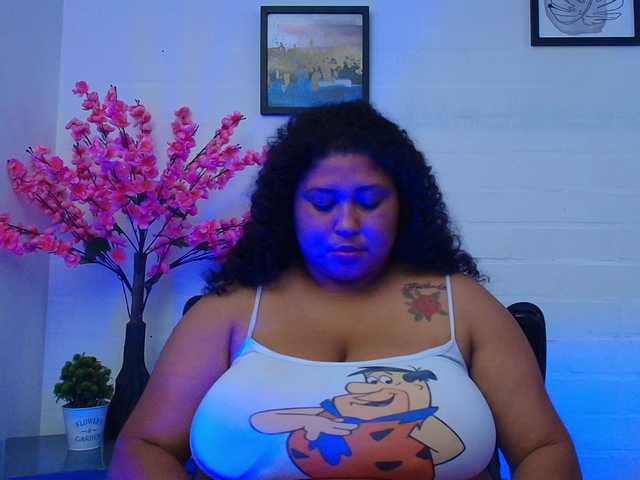 Ayliinn live cam on BongaCams