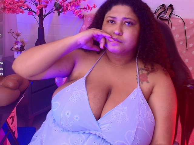 Ayliinn live cam preview